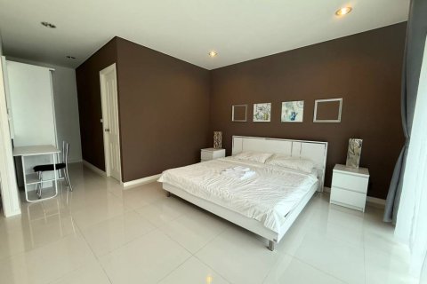 Condominio de 3 dormitorios en Kathu, Tailandia № 172855 - foto 10