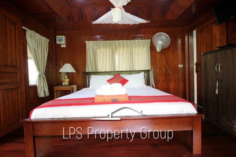Local comercial en Hua Hin, Tailandia № 168647 - foto 30