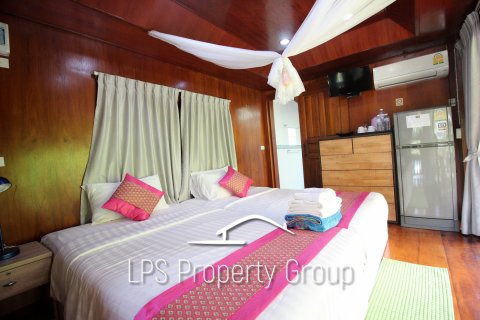 Local comercial en Hua Hin, Tailandia № 168647 - foto 26