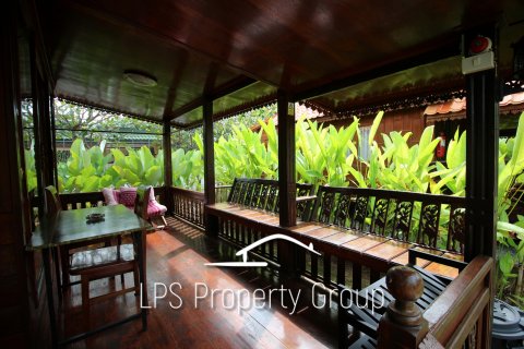 Local comercial en Hua Hin, Tailandia № 168647 - foto 21