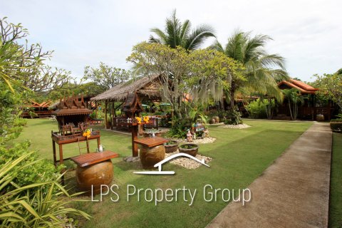 Local comercial en Hua Hin, Tailandia № 168647 - foto 15