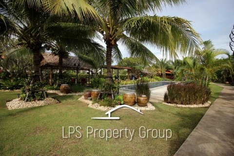 Local comercial en Hua Hin, Tailandia № 168647 - foto 17