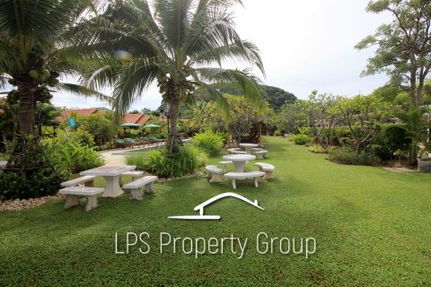 Local comercial en Hua Hin, Tailandia № 168647 - foto 12