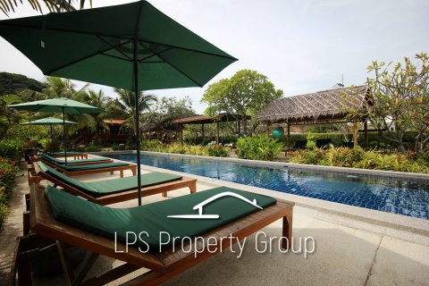 Local comercial en Hua Hin, Tailandia № 168647 - foto 2
