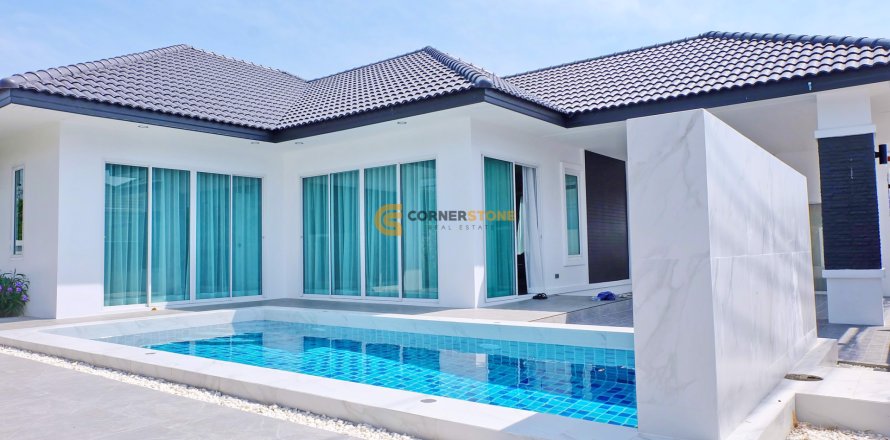 Estudio en Bang Lamung, Tailandia № 159973