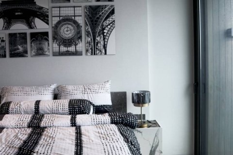 Condominio de 1 dormitorio en Khlong San, Bangkok, Tailandia № 159965 - foto 9