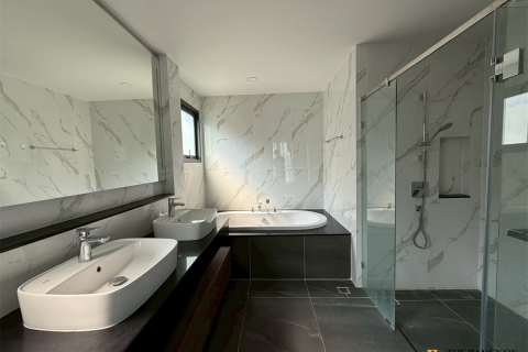 Haus in Bangkok, Thailand 4 Schlafzimmer № 190243 - Foto 10