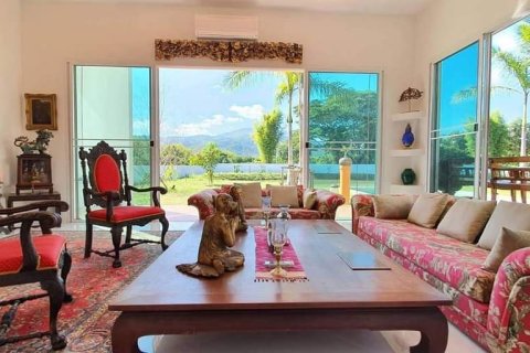 Chalet de 6 dormitorios en Chiang Mai, Tailandia № 162848 - foto 11