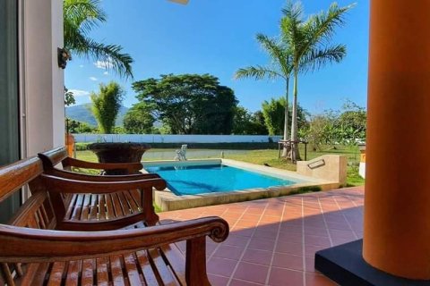 Chalet de 6 dormitorios en Chiang Mai, Tailandia № 162848 - foto 5
