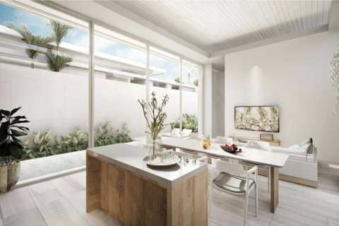 Chalet de 3 dormitorios en Phuket, Tailandia № 114083 - foto 9