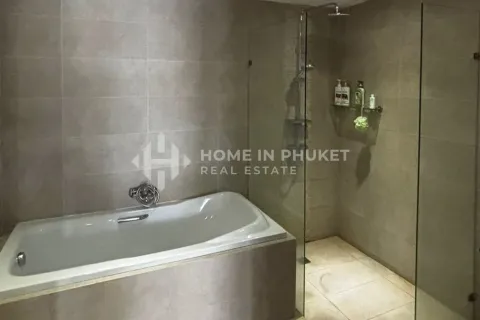Condo in Phuket, Thailand, 2 bedrooms  № 162713 - photo 15