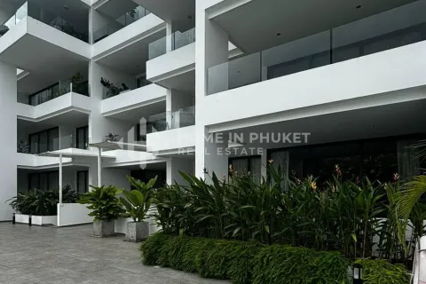 Condo in Phuket, Thailand, 2 bedrooms  № 162713 - photo 24