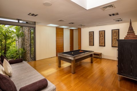 Casa de 5 dormitorios en Phuket, Tailandia № 181090 - foto 2