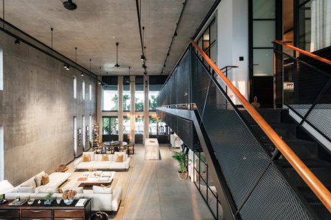 Condo in Bangkok, Thailand, 7 bedrooms № 181093