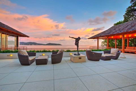 Casa de 4 dormitorios en Phuket, Tailandia № 181091 - foto 24