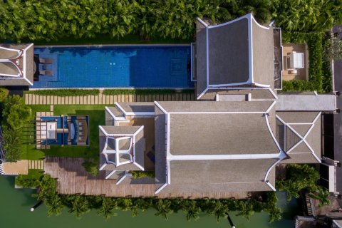 Casa de 5 dormitorios en Ko Kaeo, Tailandia № 181088 - foto 30