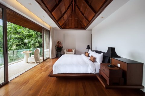 Casa de 5 dormitorios en Ko Kaeo, Tailandia № 181088 - foto 12