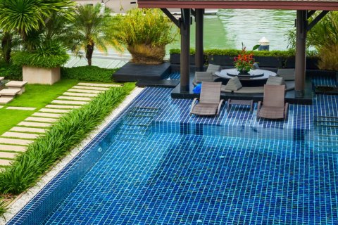 Casa de 5 dormitorios en Ko Kaeo, Tailandia № 181088 - foto 26