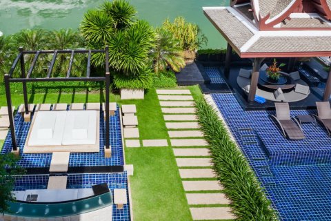 Casa de 5 dormitorios en Ko Kaeo, Tailandia № 181088 - foto 25