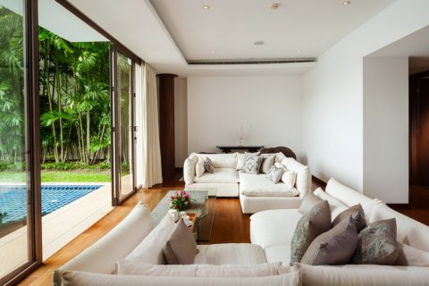 Casa de 5 dormitorios en Ko Kaeo, Tailandia № 181088 - foto 10