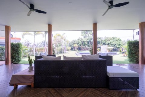Villa in Chiang Mai, Thailand 4 bedrooms № 191297 - photo 15