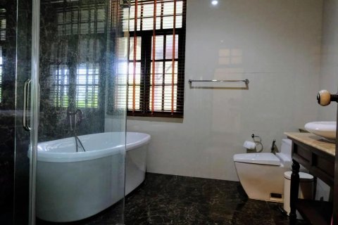 Вилла в Чиангмае, Таиланд с 4 спальнями  № 191299 - фото 23