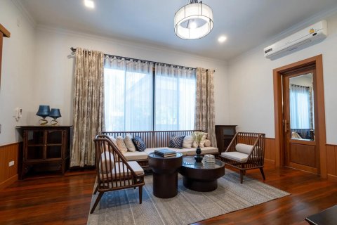 Villa in Chiang Mai, Thailand 4 bedrooms № 191296 - photo 14