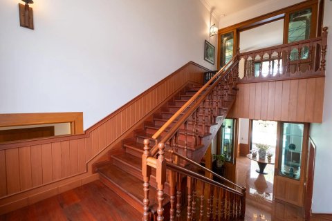 Villa in Chiang Mai, Thailand 4 bedrooms № 191296 - photo 17