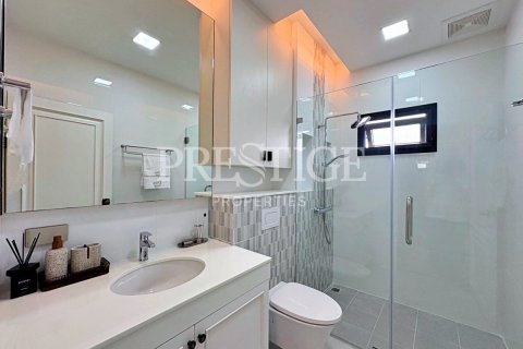 Haus in Pattaya, Thailand 4 Schlafzimmer № 234099 - Foto 24