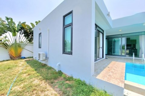 Casa de 3 dormitorios en Pattaya, Tailandia № 157650 - foto 18