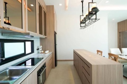 Casa de 3 dormitorios en Pattaya, Tailandia № 157651 - foto 15