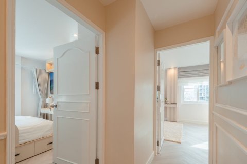 Condominio de 2 dormitorios en Bangkok, Tailandia № 157645 - foto 8