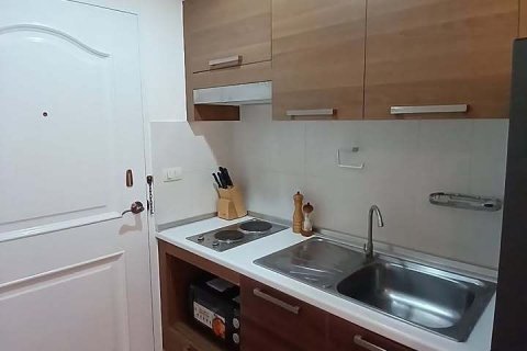 Estudio en el condominio en Bang Rak, Bangkok, Tailandia № 158333 - foto 7
