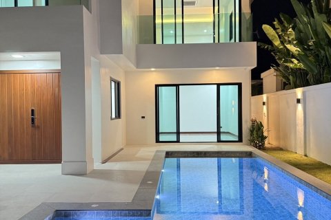 Chalet de 5 dormitorios en Phuket, Tailandia № 158336