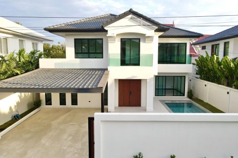 Chalet de 5 dormitorios en Phuket, Tailandia № 158336 - foto 4