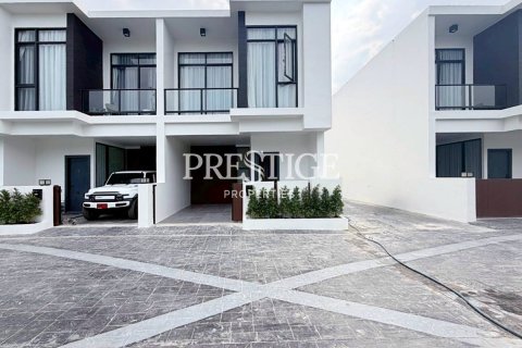 Haus in Pattaya, Thailand 4 Schlafzimmer № 197749