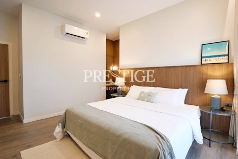House in Pattaya, Thailand 3 bedrooms № 197746 - photo 21