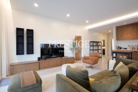 House in Pattaya, Thailand 3 bedrooms № 197746 - photo 6