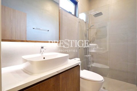House in Pattaya, Thailand 3 bedrooms № 197746 - photo 26