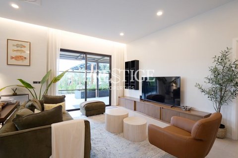 House in Pattaya, Thailand 3 bedrooms № 197746 - photo 4