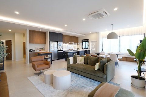 House in Pattaya, Thailand 3 bedrooms № 197746 - photo 5