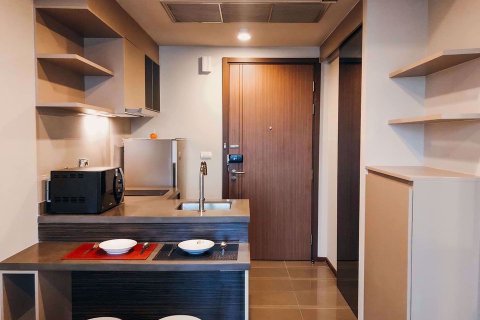 Off-Plan Onyx Phaholyothin in Bangkok, Thailand № 46293 - Foto 3