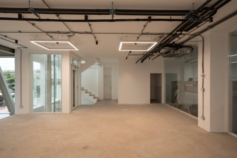 Oficina 1500 m2 en Bangkok, Tailandia № 181138 - foto 4