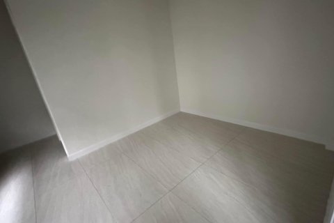 Chalet de 4 dormitorios en Bangkok, Tailandia № 133711 - foto 13