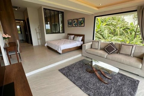 Chalet de 4 dormitorios en Phuket, Tailandia № 133713 - foto 8