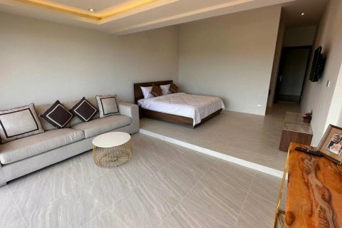 Chalet de 4 dormitorios en Phuket, Tailandia № 133713 - foto 9