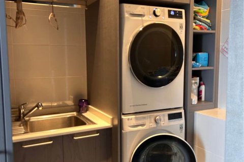 Condominio de 4 dormitorios en Sathon, Bangkok, Tailandia № 133715 - foto 10