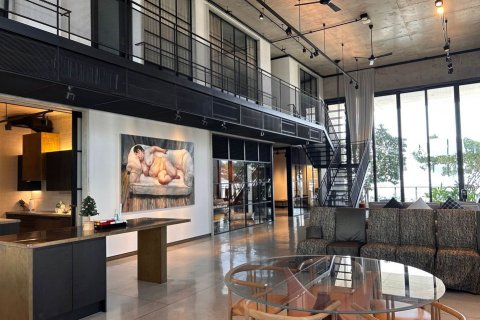 Condominio de 4 dormitorios en Sathon, Bangkok, Tailandia № 133715 - foto 2