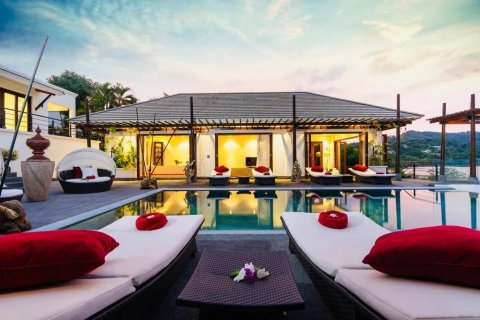Chalet de 4 dormitorios en Phuket, Tailandia № 133714 - foto 21