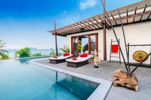 Chalet de 4 dormitorios en Phuket, Tailandia № 133714 - foto 13